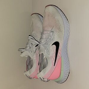 Nike Men's Epic React Flyknit Shoes Pink Beam AQ0067-007 Mens Size 10